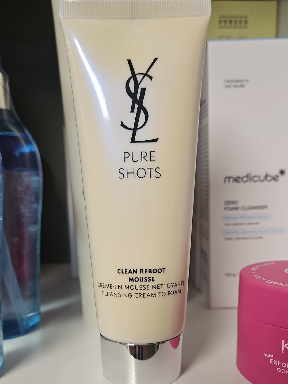 Yves Saint Laurent Pure Shots Clean Reboot Mousse - Cream and Silver